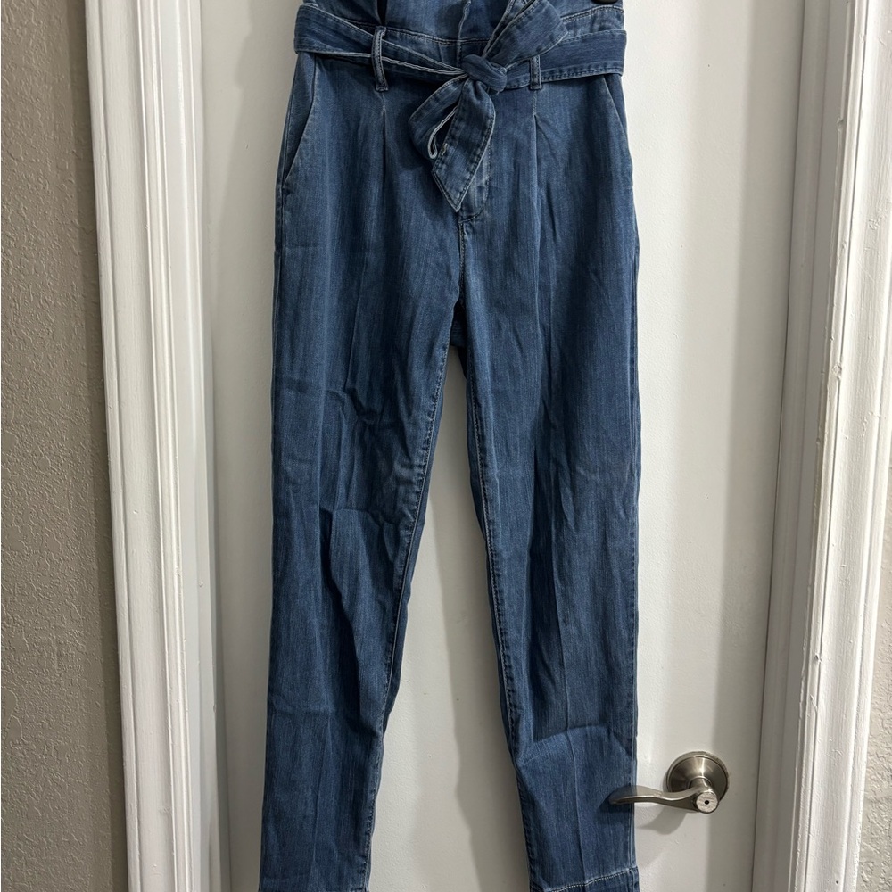 White House Black Market The Straight Ankle High-Waisted Jeans
